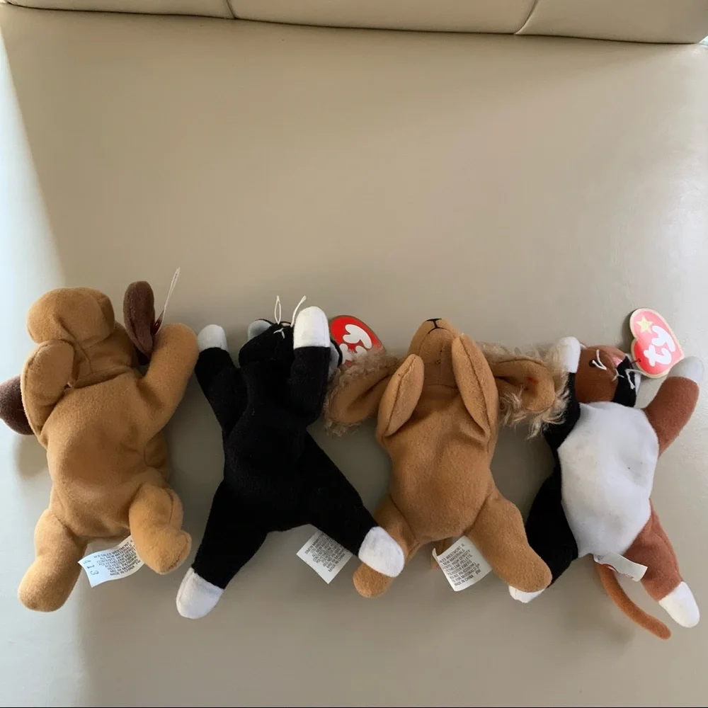 4 Teenie Beanie Baby Dogs & Cats